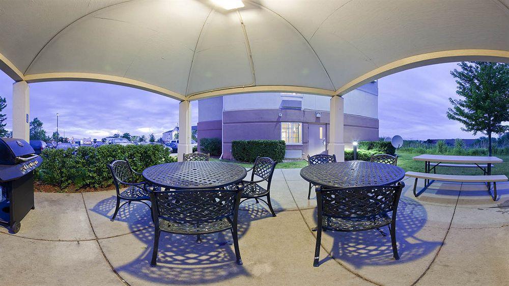 Sonesta Simply Suites Chicago Waukegan Esterno foto